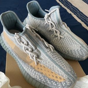 Yeezy Adidas Boost 350 V2 in Israfil